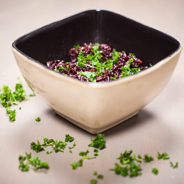 Simple Bowl Rice with Parsley and Olive Oil