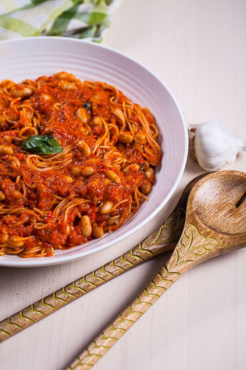 A Sweet and Spicy Red Pasta Sauce with Creamy Cannellini Beans My