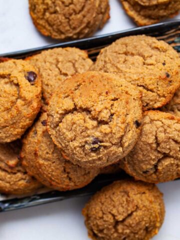 Almond flour banana cookies on a serving plate.