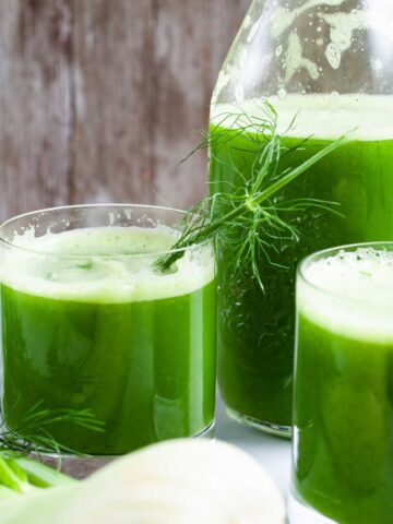 Fennel juice served in glasses.