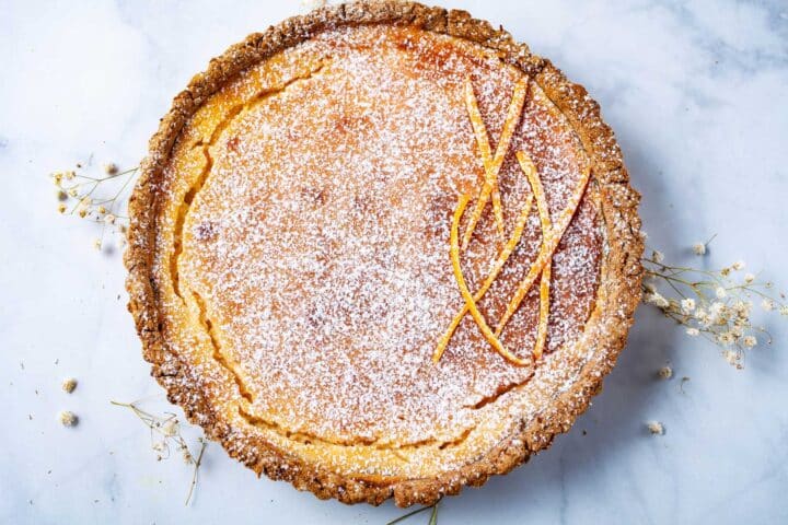 Rustic-looking ricotta pie with gluten-free pie crus.t