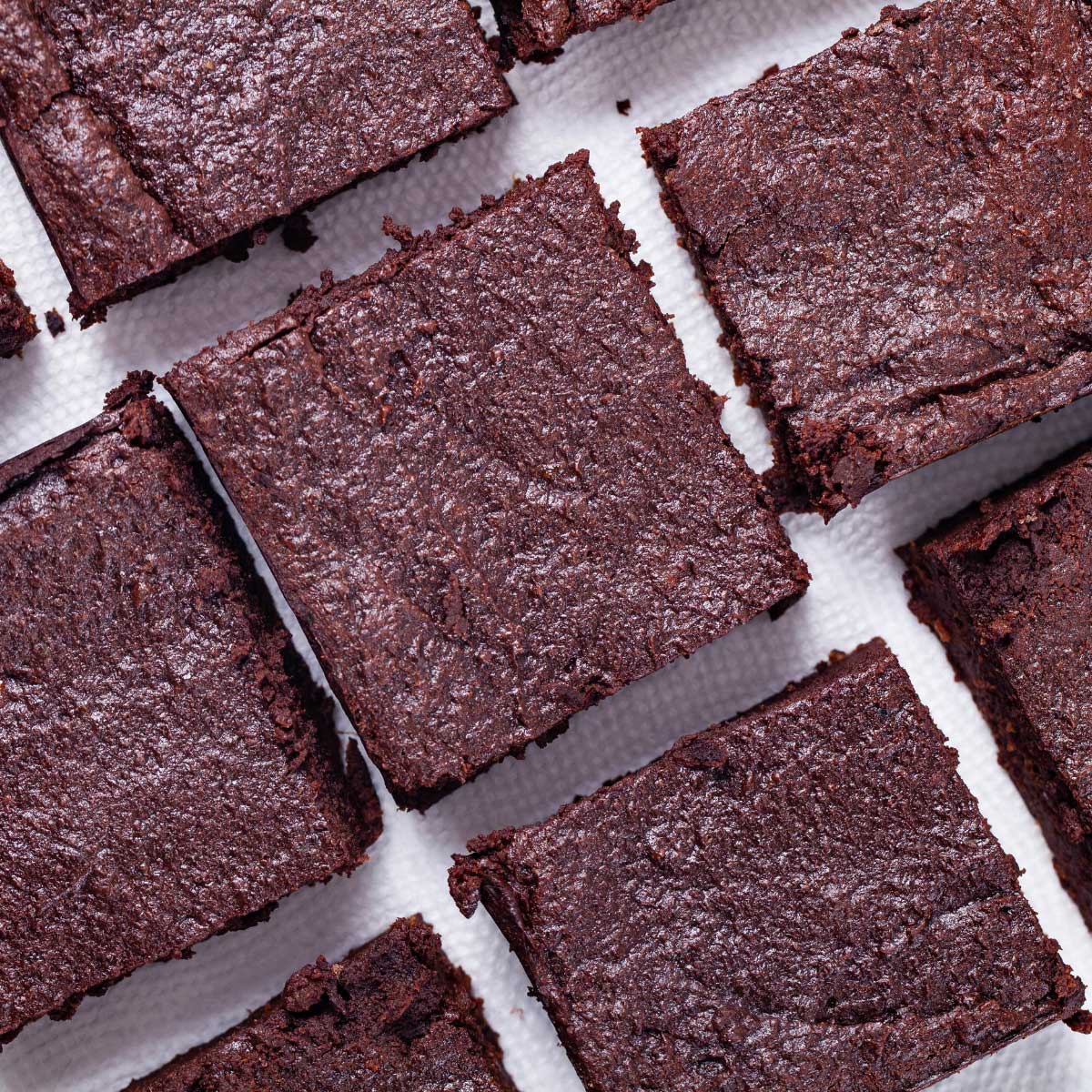 Flourless Brownies (sweetened with dates and apricots) 
